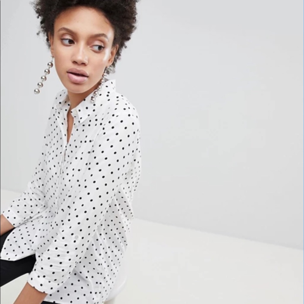 NWT ✨ ASOS / Stradivarius Polka Dot Button- Up